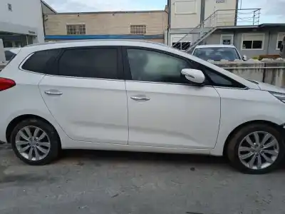 Sloopvoertuig kia carens iv 1.7 crdi van het jaar 2016 aangedreven d4fd