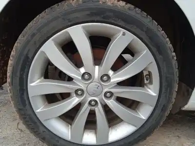 Sloopvoertuig kia carens iv 1.7 crdi van het jaar 2016 aangedreven d4fd