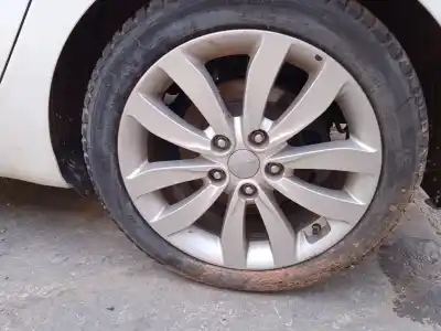 Sloopvoertuig kia carens iv 1.7 crdi van het jaar 2016 aangedreven d4fd