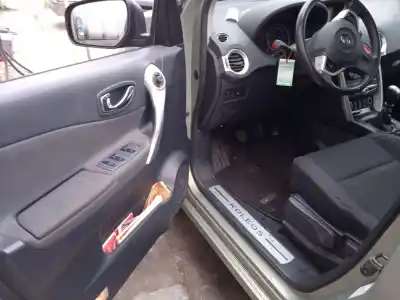Veículo de Sucata renault koleos i (hy_) 2.0 dci 4x4 (hy0b) do ano 2008 alimentado m9r830