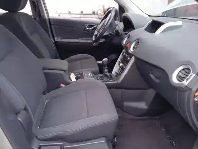 Veículo de Sucata renault koleos i (hy_) 2.0 dci 4x4 (hy0b) do ano 2008 alimentado m9r830