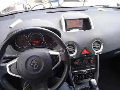 Veículo de Sucata renault koleos i (hy_) 2.0 dci 4x4 (hy0b) do ano 2008 alimentado m9r830