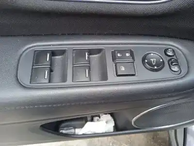 Veículo de Sucata honda hr-v (ru) 1.5 (ru1) do ano 2016 alimentado l15b4