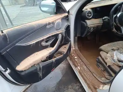 Veículo de Sucata mercedes-benz clase e (w213) e 200 (213.080) do ano 2020 alimentado 264920