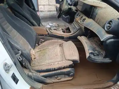 Veículo de Sucata mercedes-benz clase e (w213) e 200 (213.080) do ano 2020 alimentado 264920