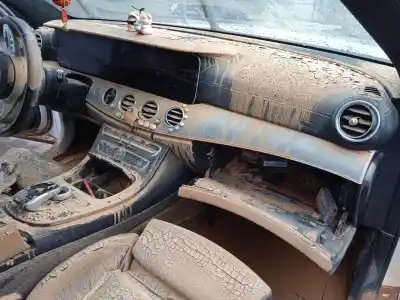 Veículo de Sucata mercedes-benz clase e (w213) e 200 (213.080) do ano 2020 alimentado 264920