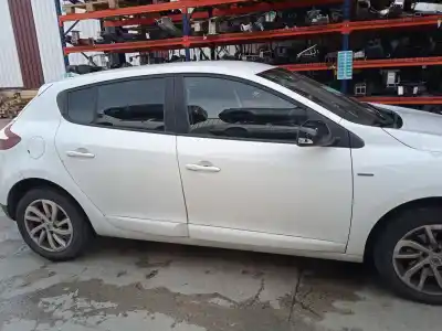 Здавання транспортного засобу renault megane iii fastback (bz0/1_, b3_) 1.2 tce (bz2b, bz11) року 2015 потужний h5f400
