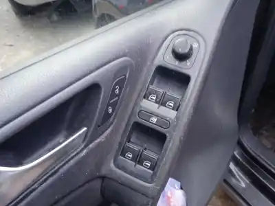 Veicolo di demolizione volkswagen golf vi (5k1) 2.0 tdi dell'anno 2008 alimentato cbdc