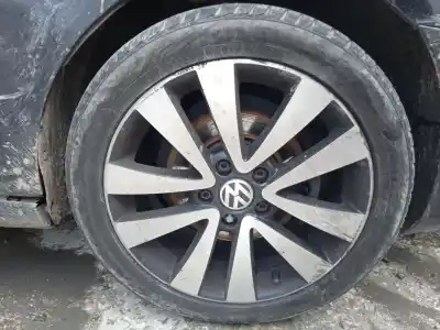 Veicolo di demolizione volkswagen golf vi (5k1) 2.0 tdi dell'anno 2008 alimentato cbdc