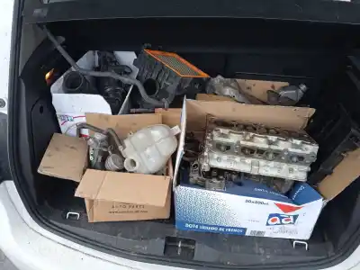 Veículo de Sucata opel meriva b monospace (s10) 1.4 lpg (75) do ano 2014 alimentado b14nel