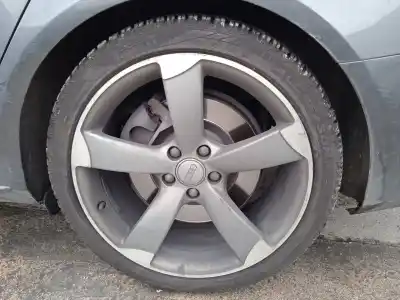 Scrapping Vehicle audi a4 b8 avant (8k5) 3.0 tdi quattro of the year 2015 powered ckvc