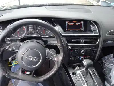 Scrapping Vehicle audi a4 b8 avant (8k5) 3.0 tdi quattro of the year 2015 powered ckvc