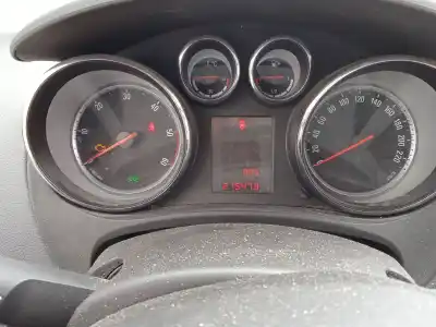 Scrapping Vehicle opel meriva b monospace (s10) 1.7 cdti (75) of the year 2010 powered a17dts