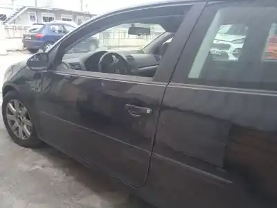 Veículo de Sucata volkswagen golf v (1k1) 1.9 tdi do ano 2004 alimentado bkc