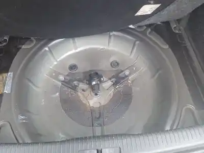 Veículo de Sucata volkswagen golf v (1k1) 1.9 tdi do ano 2004 alimentado bkc