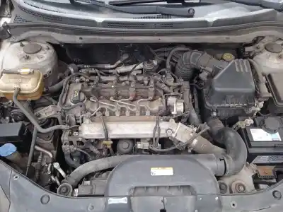 Veículo de Sucata kia cee'd fastback (ed) 1.6 crdi 115 do ano 2007 alimentado d4fb