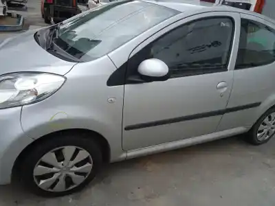 Veículo de Sucata citroen c1 (pm_, pn_) 1.0 do ano 2010 alimentado 1kr