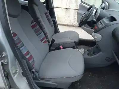 Veículo de Sucata citroen c1 (pm_, pn_) 1.0 do ano 2010 alimentado 1kr