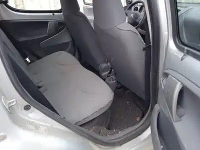 Veículo de Sucata citroen c1 (pm_, pn_) 1.0 do ano 2010 alimentado 1kr