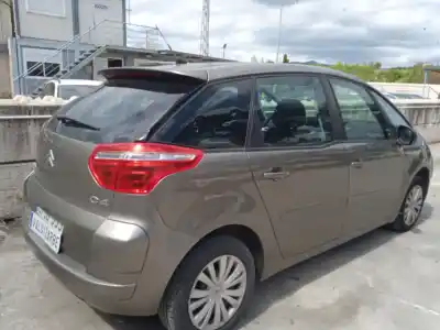 Scrapping Vehicle citroen c4 picasso i monospace (ud_) 1.6 hdi of the year 2010 powered 9hz