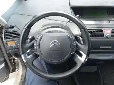 Scrapping Vehicle citroen c4 picasso i monospace (ud_) 1.6 hdi of the year 2010 powered 9hz