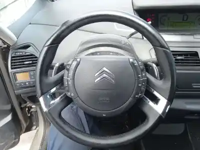 Scrapping Vehicle citroen c4 picasso i monospace (ud_) 1.6 hdi of the year 2010 powered 9hz