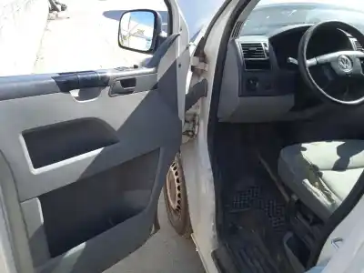 Здавання транспортного засобу volkswagen transporter v furgón (7ha, 7hh, 7ea, 7eh) 1.9 tdi року 2005 потужний axb