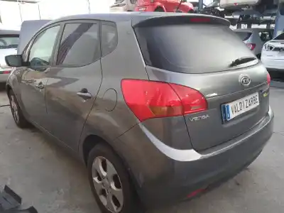 Sloopvoertuig kia venga (yn) 1.6 crdi 128 van het jaar 2010 aangedreven d4fb