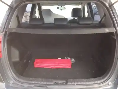 Sloopvoertuig kia venga (yn) 1.6 crdi 128 van het jaar 2010 aangedreven d4fb