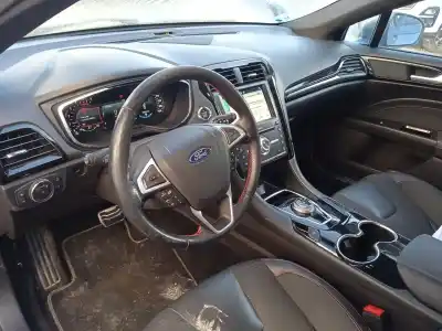 Veículo de Sucata ford mondeo v fastback (ce) 2.0 ecoblue do ano 2019 alimentado ymcc