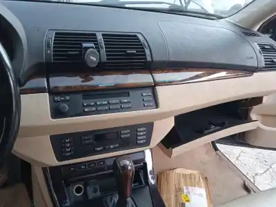 Veicolo di demolizione bmw x5 (e53) 3.0 i dell'anno 2001 alimentato 306s3
