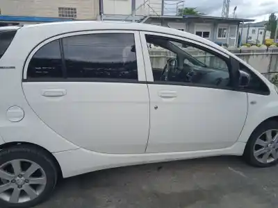 Veículo de Sucata peugeot ion electric do ano 2012 alimentado y4f1