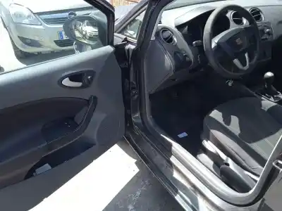 Veículo de Sucata seat ibiza iv sc (6j1, 6p5) 1.4 do ano 2011 alimentado cggb