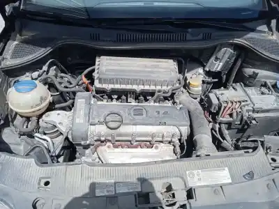 Veículo de Sucata seat ibiza iv sc (6j1, 6p5) 1.4 do ano 2011 alimentado cggb