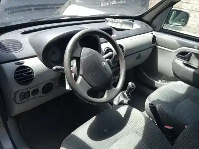 Veículo de Sucata renault kangoo (kc0/1_) 1.9 dci 4x4 do ano 2006 alimentado f9q790