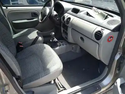 Veículo de Sucata renault kangoo (kc0/1_) 1.9 dci 4x4 do ano 2006 alimentado f9q790