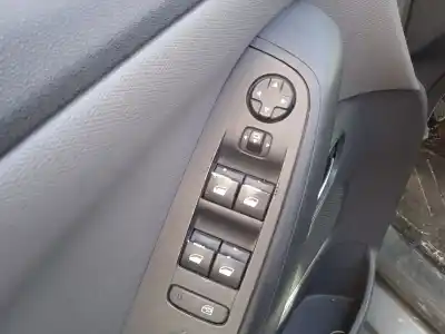Здавання транспортного засобу citroen c4 grand picasso ii (da_, de_) 1.6 hdi / bluehdi 115 року 2015 потужний 9hc