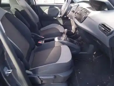 Здавання транспортного засобу citroen c4 grand picasso ii (da_, de_) 1.6 hdi / bluehdi 115 року 2015 потужний 9hc