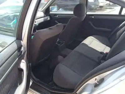 Scrapping Vehicle bmw 3 (e46) 320 d of the year 1998 powered 204d1