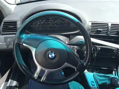 Scrapping Vehicle bmw 3 (e46) 320 d of the year 1998 powered 204d1