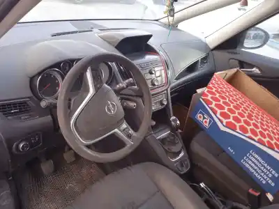 Здавання транспортного засобу opel zafira tourer c (p12) 2.0 cdti (75) року 2014 потужний a20dt