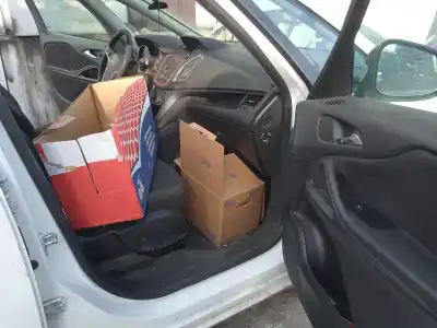 Здавання транспортного засобу opel zafira tourer c (p12) 2.0 cdti (75) року 2014 потужний a20dt