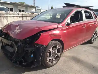 Veículo de Sucata hyundai i30 (pde, pd, pden) 1.0 t-gdi do ano 2022 alimentado g3lf