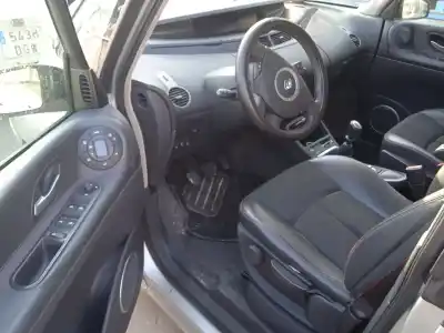 Vehicul casat renault espace iv (jk0/1_) 2.0 dci (jk01, jk02, jk1j, jk1k, jk1h) al anului 2009 alimentat m9r750 Vehicul casat renault espace iv (jk0/1_) 2.0 dci (jk01, jk02, jk1j, jk1k, jk1h) al anului 2009 alimentat m9r750