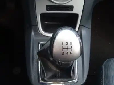 Veículo de Sucata ford                                               fiesta vi (cb1, ccn)                                                                                                                                                                                                                                       1.4 tdci                                                                                                                                                                                                                                                   do ano 2012 alimentado kvja