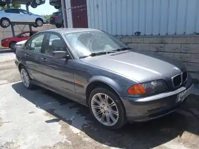 Scrapping Vehicle bmw 3 (e46) 320 d of the year 2001 powered 204d1