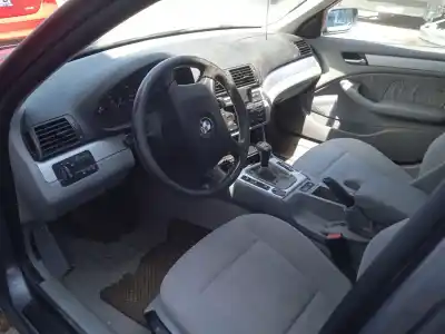 Scrapping Vehicle bmw 3 (e46) 320 d of the year 2001 powered 204d1