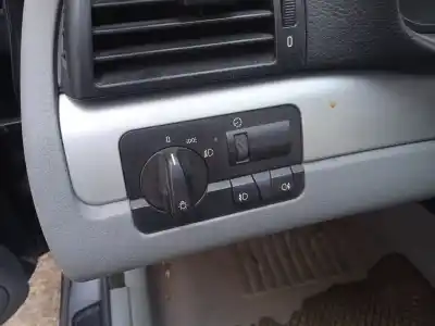 Scrapping Vehicle bmw 3 (e46) 320 d of the year 2001 powered 204d1