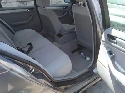 Scrapping Vehicle bmw 3 (e46) 320 d of the year 2001 powered 204d1