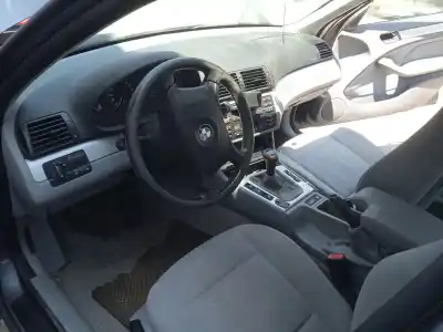 Scrapping Vehicle bmw 3 (e46) 320 d of the year 2001 powered 204d1